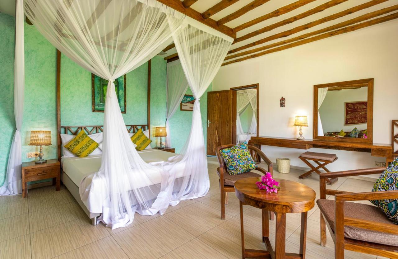 Zanzibar Queen Hotel Matemwe  Exterior photo