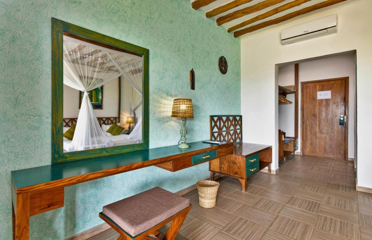 Zanzibar Queen Hotel Matemwe  Exterior photo